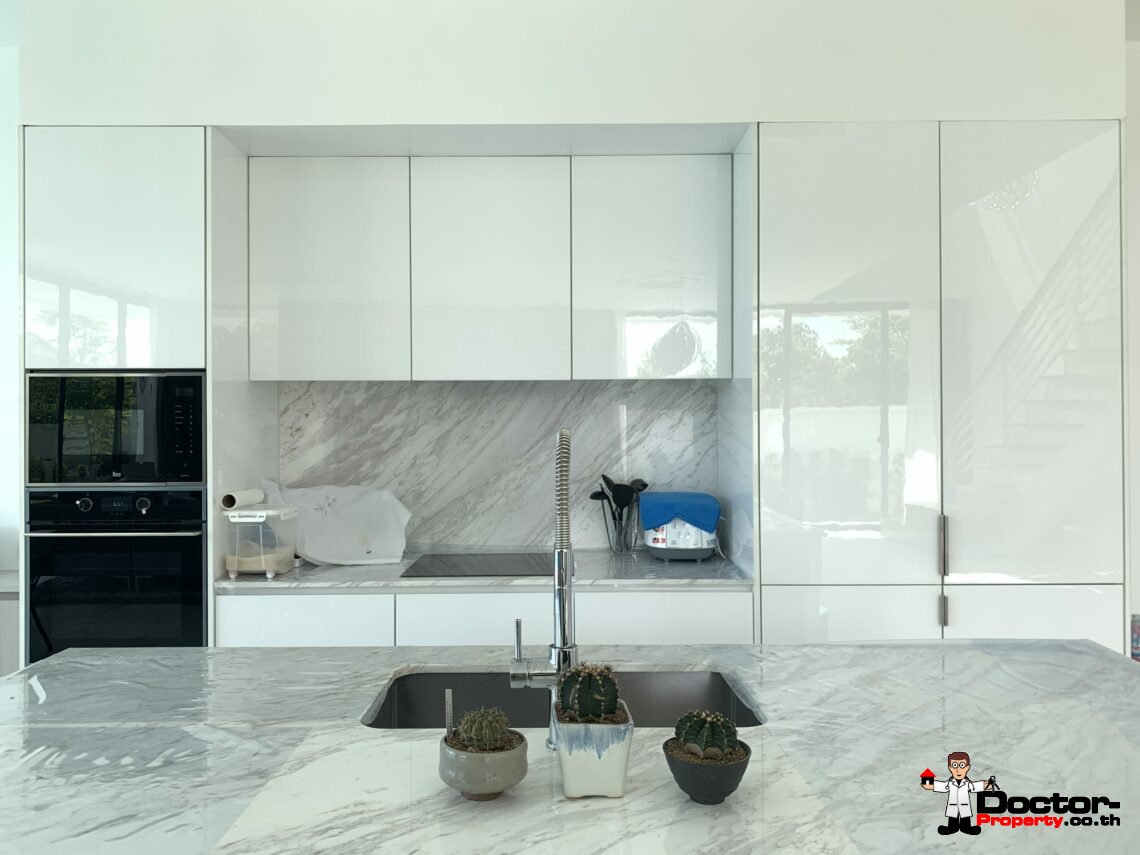 Newly Built 3 Bed Modern Sea view Villa – Chaweng, Koh Samui – For Sale